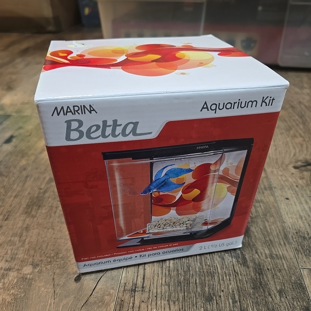 Marina Betta Aquarium Like New!
